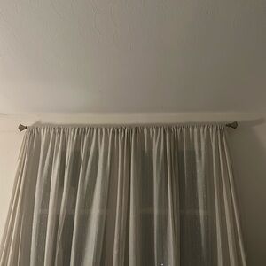 Meet your Posher, Yasmeen